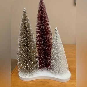 3pcs Mini Christmas Trees Decorations Small Bottle Brush Trees with Wooden Base,
